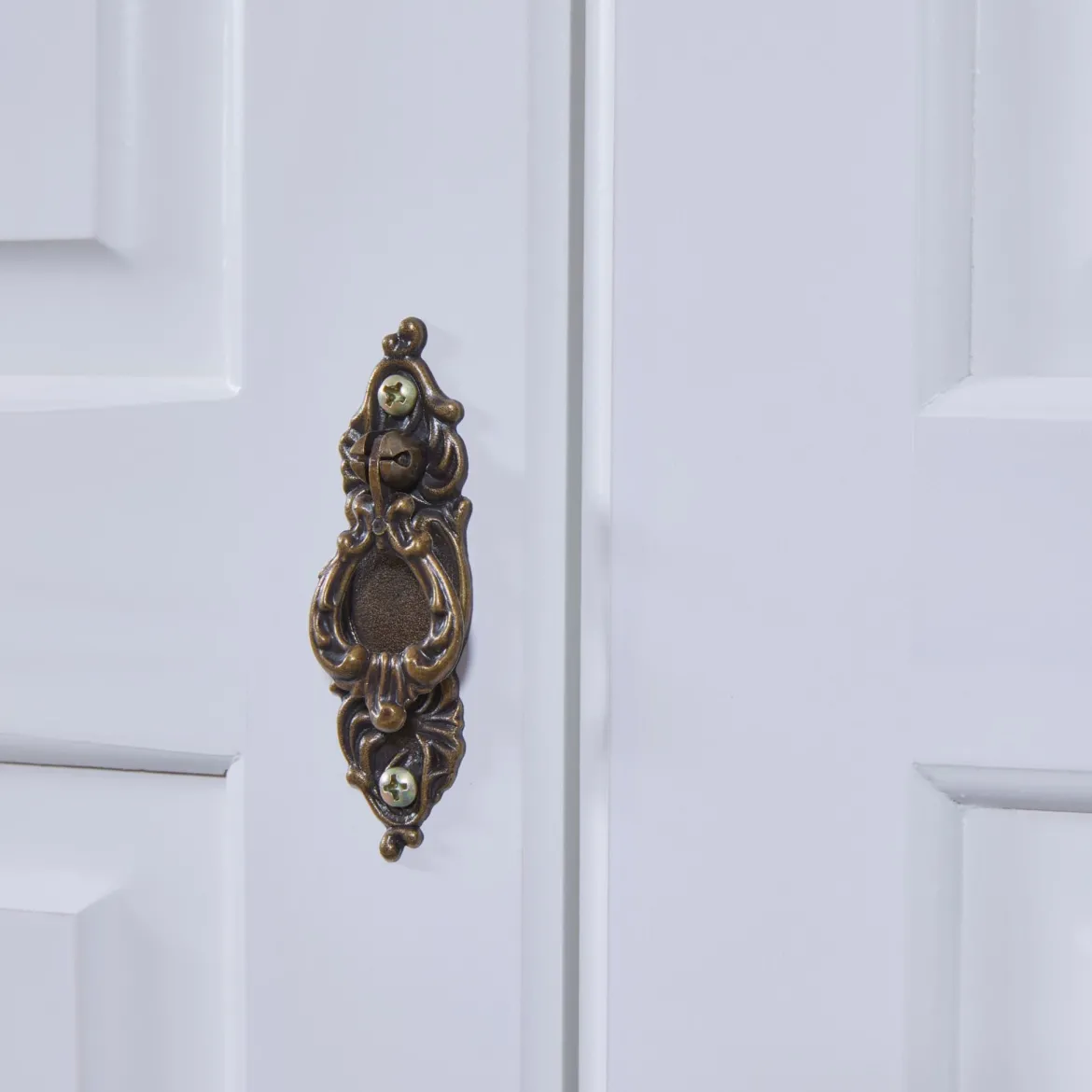 Armoire en bois massif 3 portes