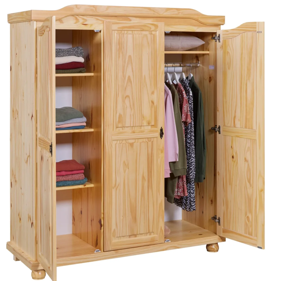Armoire en bois massif 3 portes