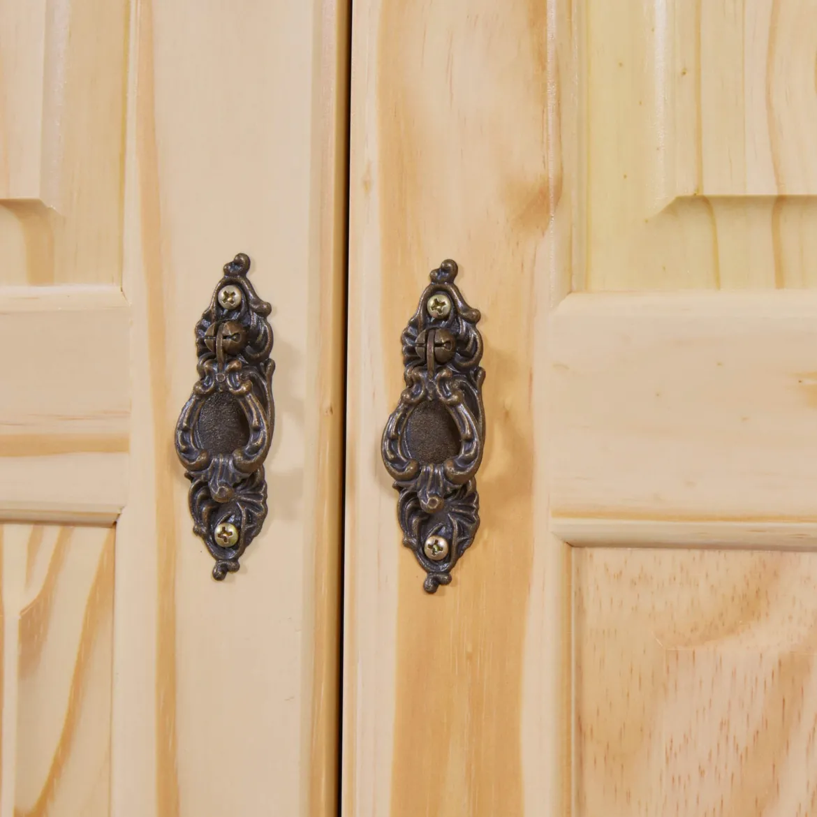 Armoire 2 portes en bois massif chêne clair - AR12042