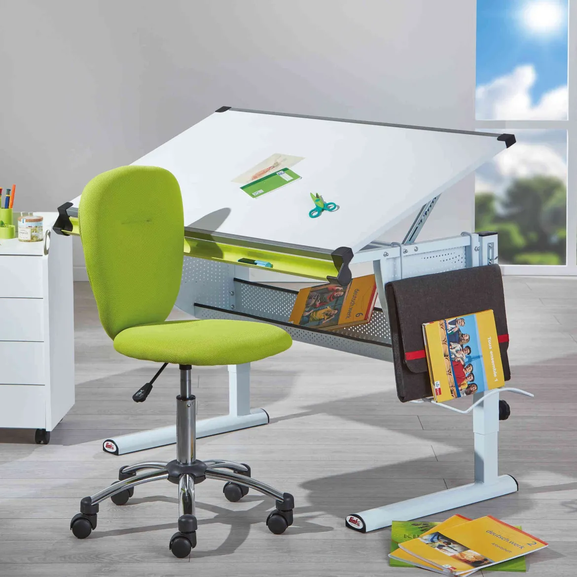Bureau enfant à plan inclinable en bois blanc - BU12062