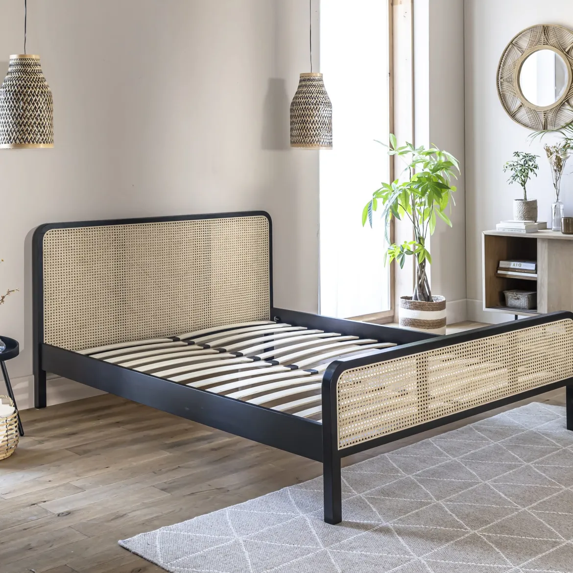 Chambre lit cannage avec commode ANNA