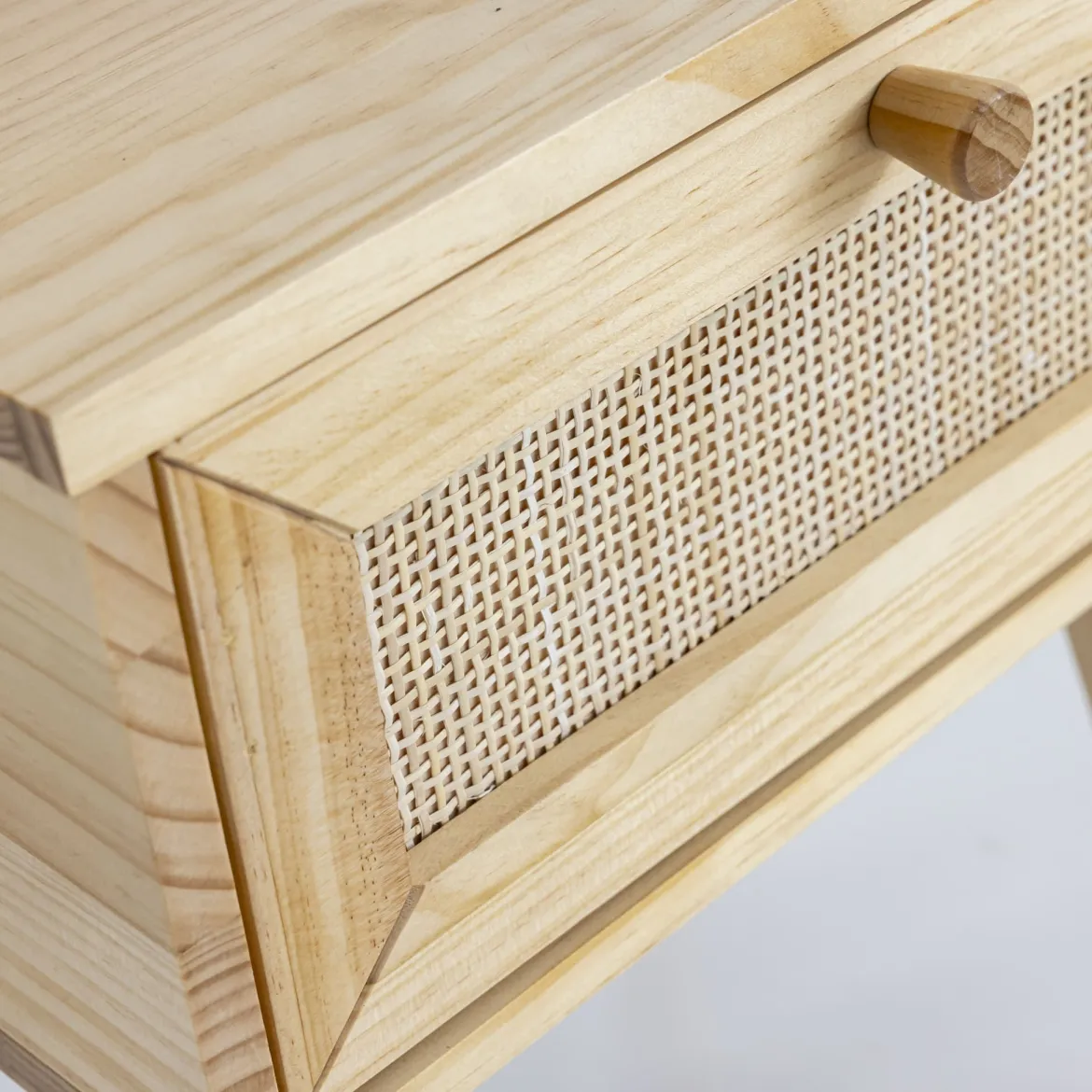 Chambre lit cannage enfant et chevet bois naturel ANNA