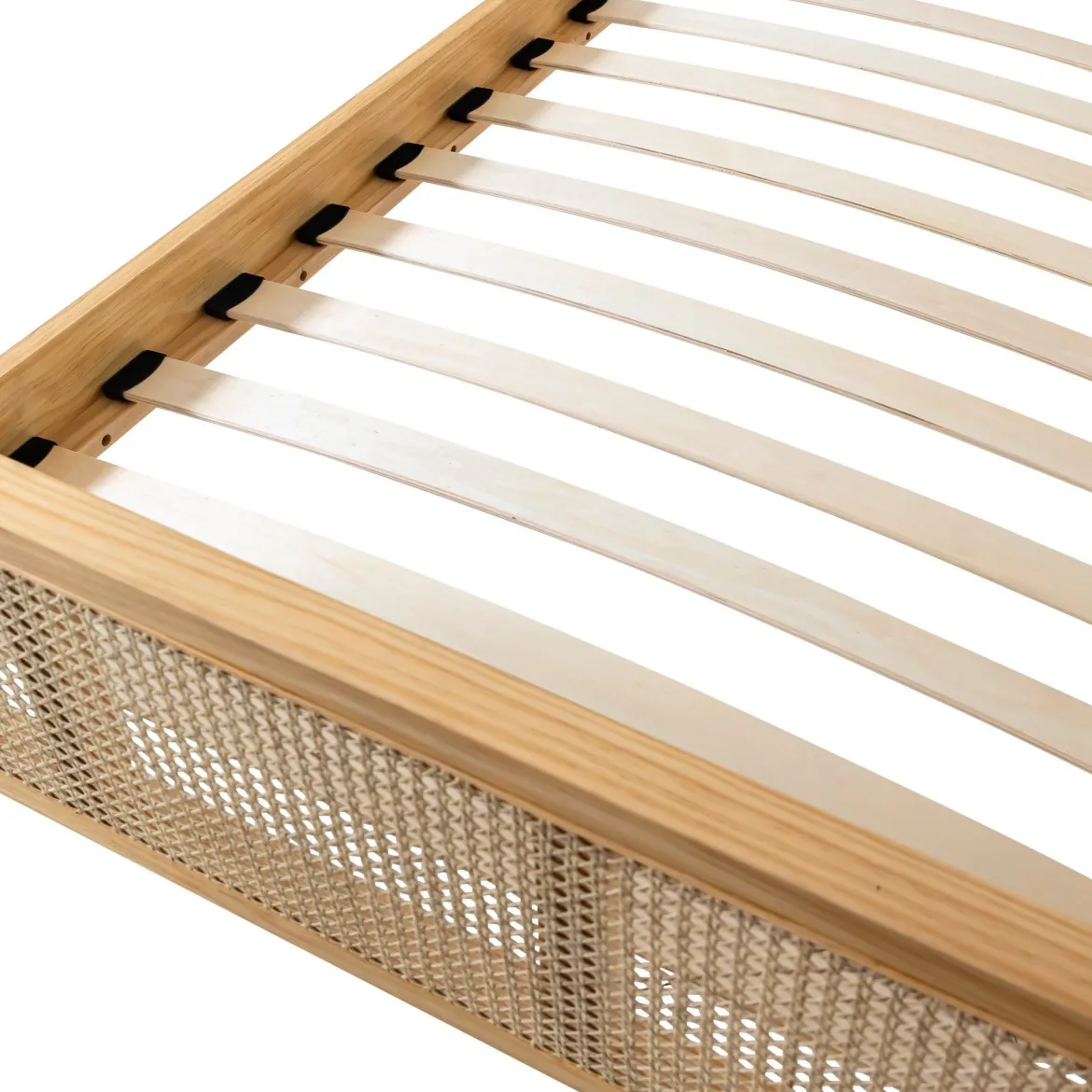 Chambre lit cannage enfant et chevet bois naturel ANNA