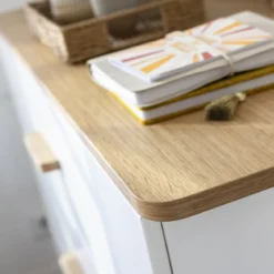 Commode SMOOTHCLOUD en bois naturel et blanc