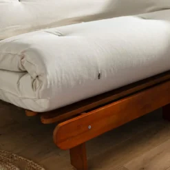 Ensemble matelas futon en coton et structure en bois massif noisette