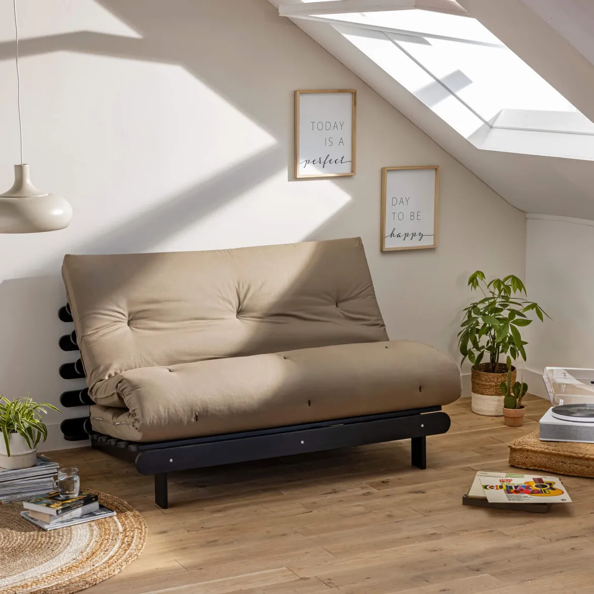 Ensemble matelas futon en coton et structure en bois massif noir