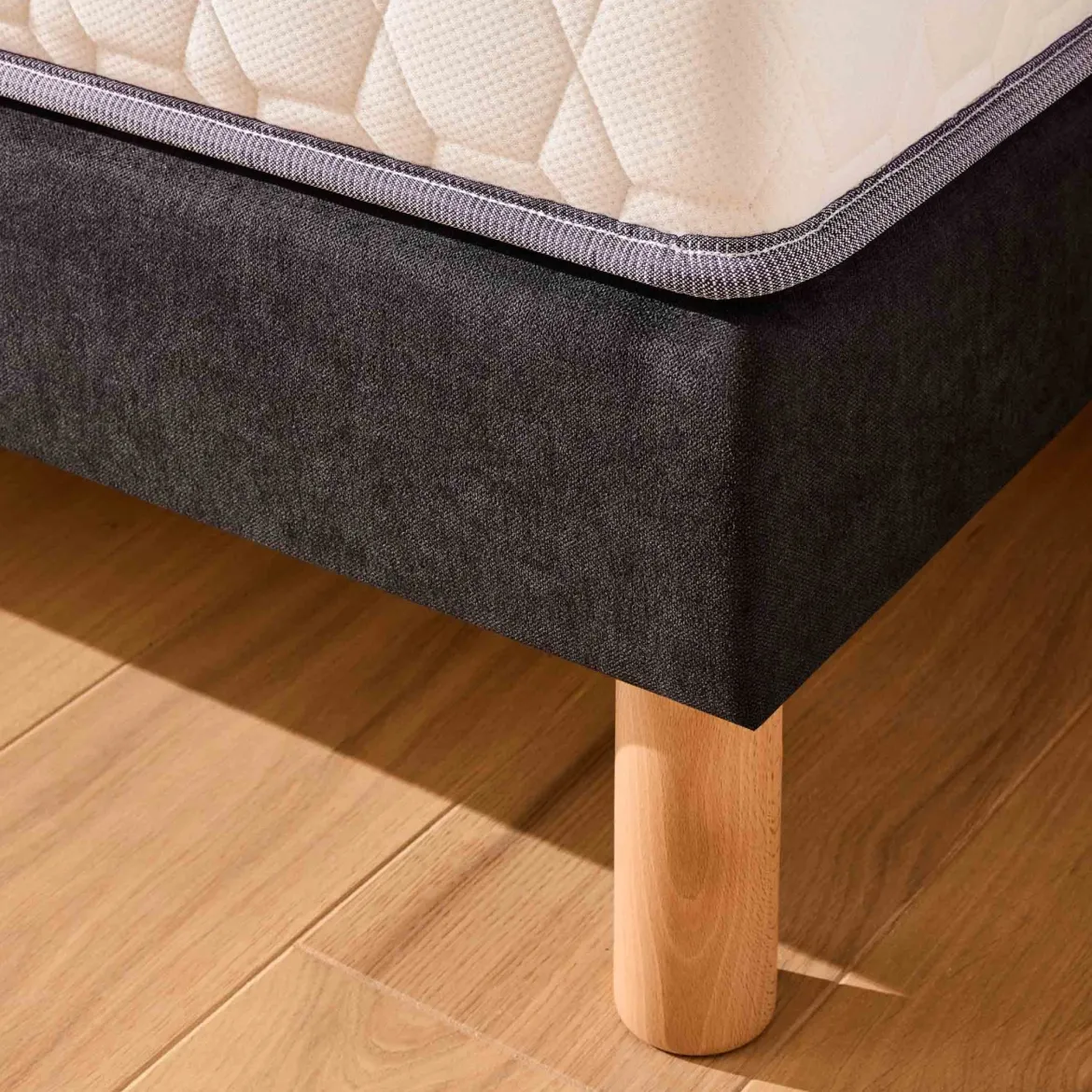 Ensemble sommier et matelas ressorts, mémoire de forme et latex ferme Merinos Full Bed