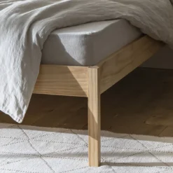 Lit adulte en pin massif tête de lit cannage + 2 chevets cannage ANNA