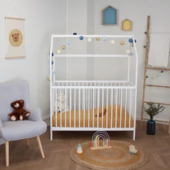 Lit bébé cabane évolutif en bois massif 60x120