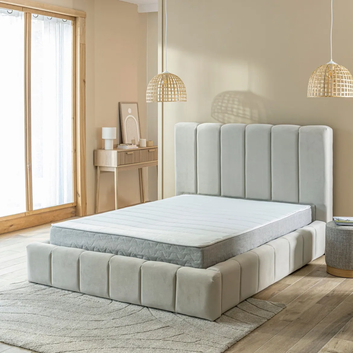 Lit coffre en velours matelassé