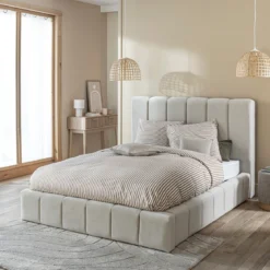 Lit coffre en velours matelassé
