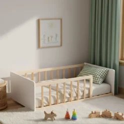 Lit enfant inspiration Montessori au sol à barreaux