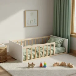 Lit enfant inspiration Montessori au sol à barreaux