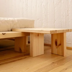 Lit en pin massif avec tables de chevet JAPAN