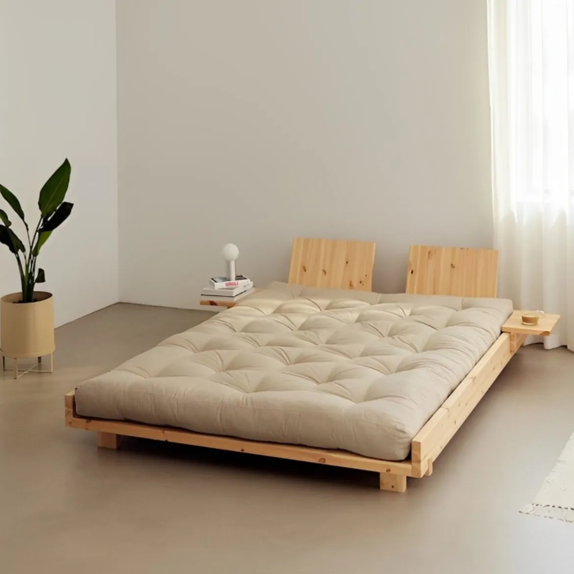 Lit SOCIAL BED en pin massif naturel avec dossiers et 2 tables de chevet