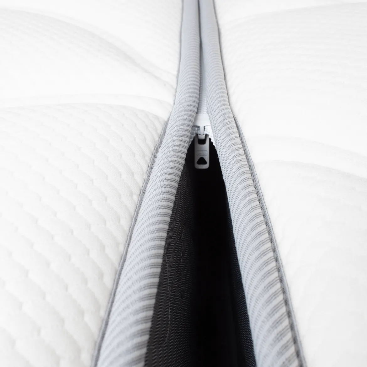 Matelas ressorts ensachés anti-punaise et anti-feu RH95