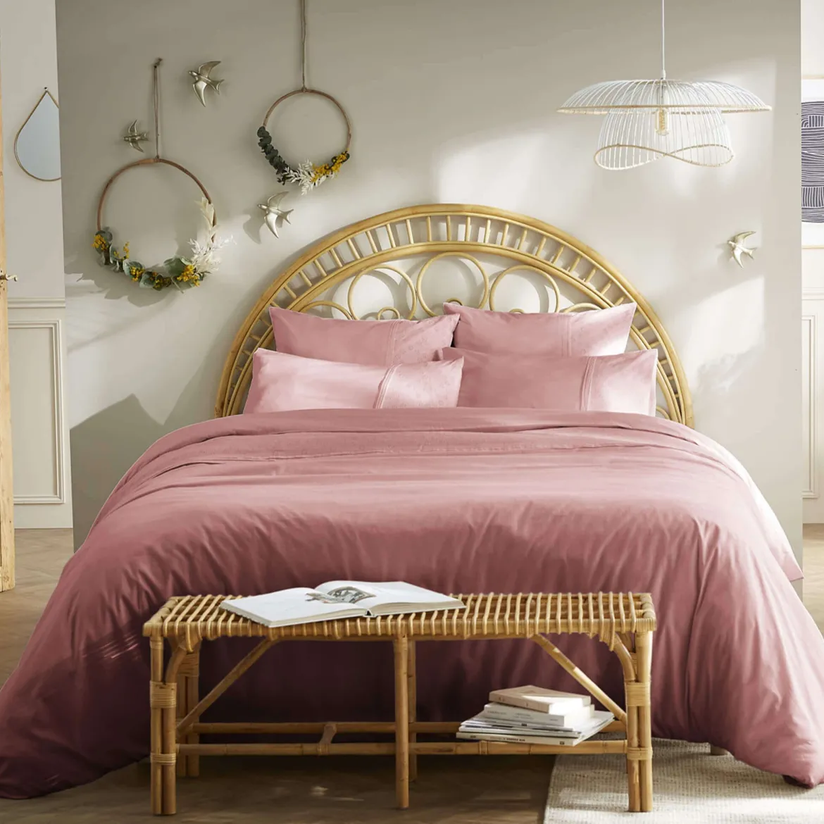 Parure de lit 100% coton broderie anglaise