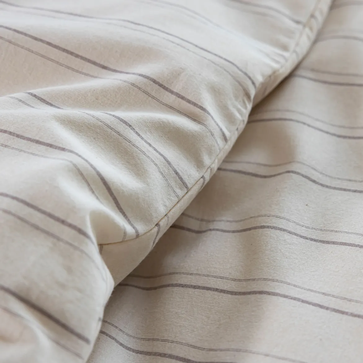 Parure de lit coton rayure Terre de Nuit Alba