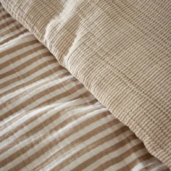 Parure de lit gaze de coton à rayures beige Terre de Nuit Ninon
