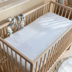 Surmatelas bébé moelleux anti-acariens Terre de Nuit
